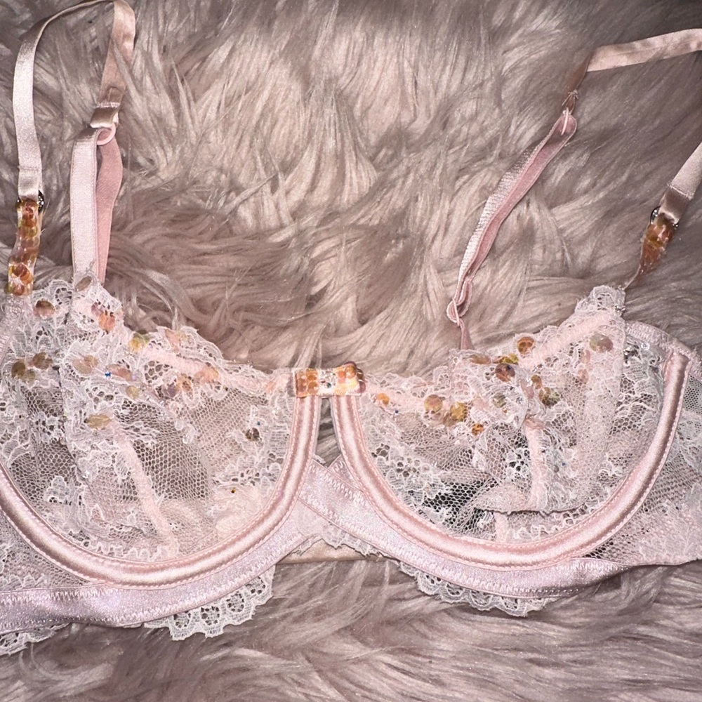 Victoria’s Secret Designer Collection VSDC Pink Unlined Bra NWOT